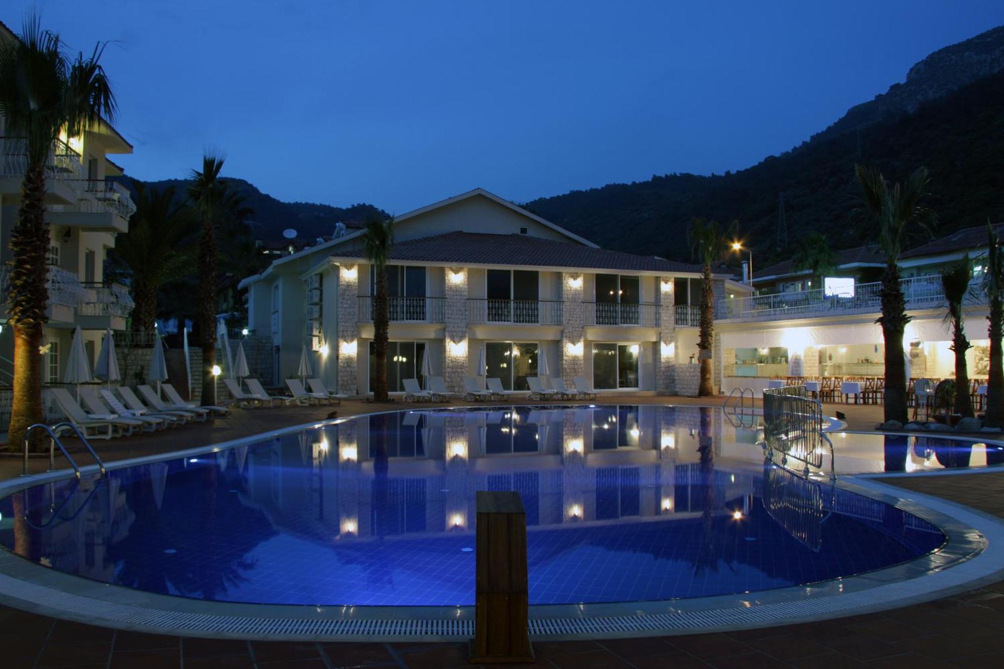 The Blue Lagoon Deluxe Hotel أولدينيس المظهر الخارجي الصورة